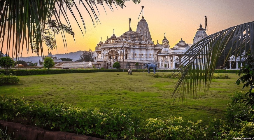 The magnificent golden spires and intricate architecture of the holy Kashi Vishwanath Temple illuminated beautifully in Varanasi.